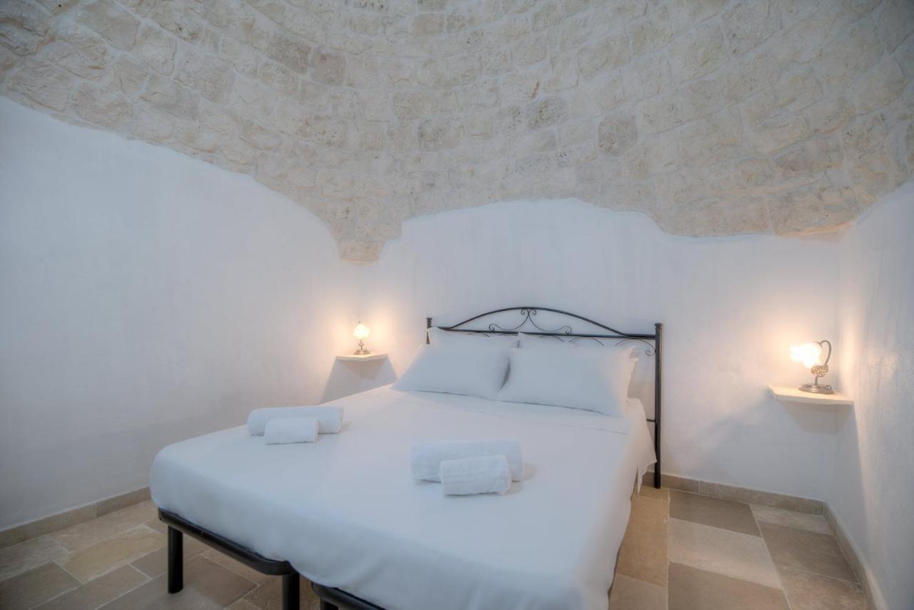 Trulli La Piazzetta By Rentbeat Apartment Cocolicchio Exterior photo