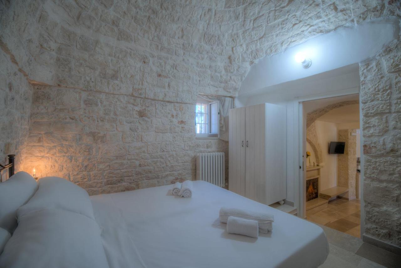 Trulli La Piazzetta By Rentbeat Apartment Cocolicchio Exterior photo